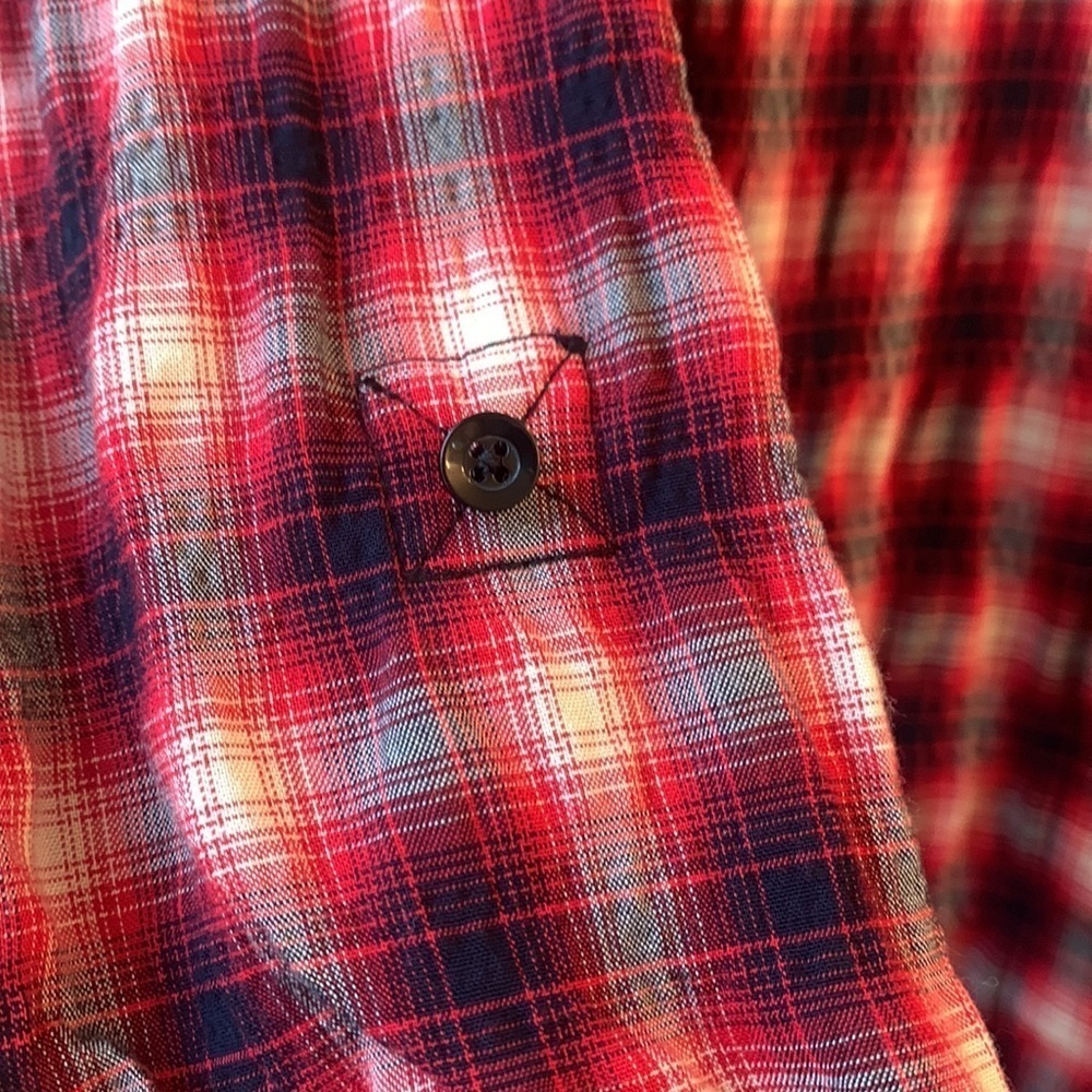 Alice + Olivia Glenna crinkle button down plaid women shirt red XS/TP - Picture 5 of 8